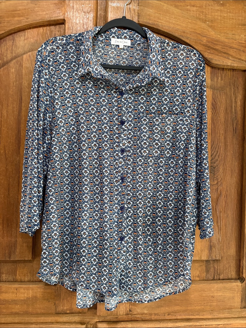 Eden & Olivia Navy, White and Rust Geometric Button-Down Shirt